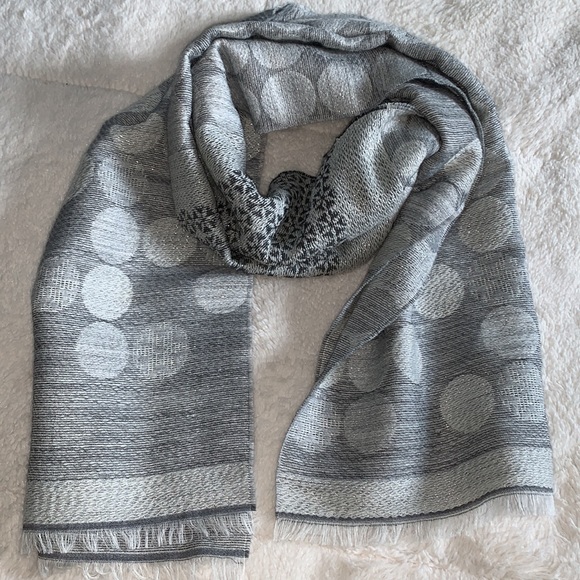 Talbots Gray Polka Dot Scarf Wrap EUC - Picture 2 of 14